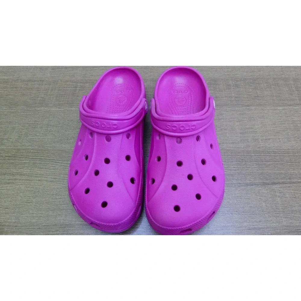 Crocs Classic Iconic Comfort Clog Sandals Men's - Fuchsia Fun Women-11 Mens-9